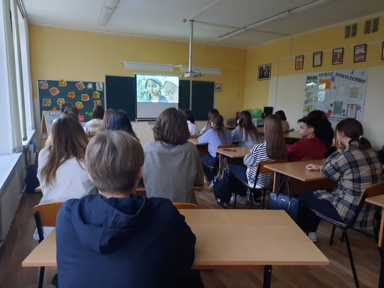 Всероссийский проект «Киноуроки в школах России» (ноябрь).